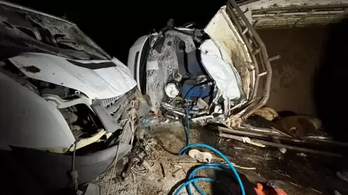 Gana’da Otobüs - Ambulans Faciası: 16 Kişi Hayatını Kaybetti