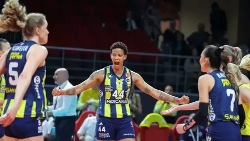 Fenerbahçe Medicana Kupaya Bir Adım Daha Yaklaştı: Hedef Dörtlü Final!