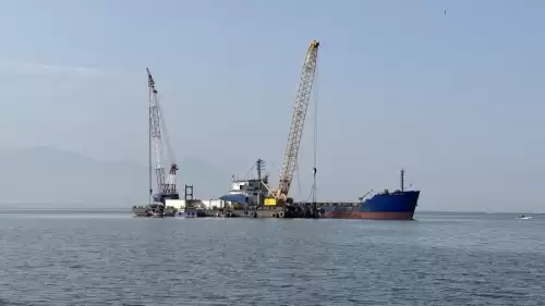 Foça’da Ekolojik Tehlike: Körfez Çamuru Meclis’e Taşındı!