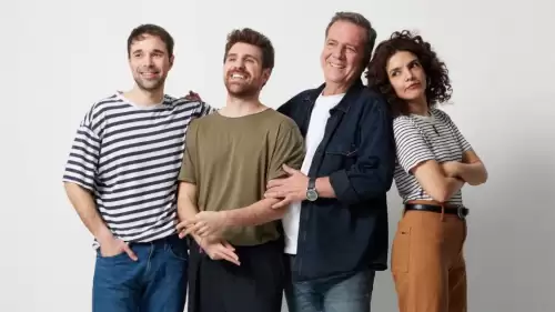 Dünya Tiyatrosu İstanbul’da: Pulitzer Ödüllü "Primary Trust" Türkiye’de İlk Kez Sahnede