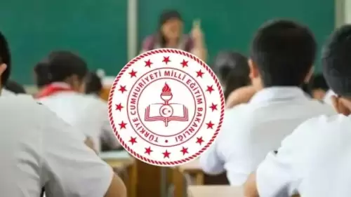 Sınıflar Boş Kaldı, Gözler Bakanlığa Çevrildi! Türkiye Genelinde Eğitim Durdu: Sendikaların İş Bırakma Eylemine Velilerden Tam Destek Geldi! Peki, MEB Neden Resmi Bir Ara Vermedi?