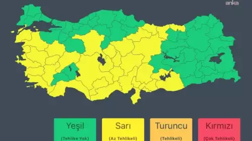 Dikkat, Bahar Fırtınası Geliyor! Meteoroloji Haritayı Renklendirdi: Şiddetli Yağış ve Fırtınaya Karşı 12 İl İçin Kritik Uyarı Yapıldı
