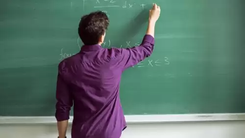 Eğitim dünyasında yeni bir dönem mi başlıyor? 12 yıllık zorunlu eğitim modelinde yaşanan aksaklıklar ve sektörden gelen talepler üzerine, mevcut sistemin yapısı ve uygulama biçimi mercek altına alındı.