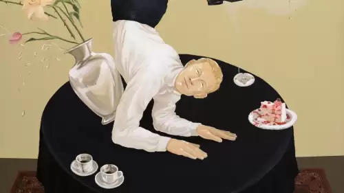 Sanat ve Gerçeklik Arasında: Mutlu Aksu’nun "Reality Show" Sergisi Kapılarını Açtı