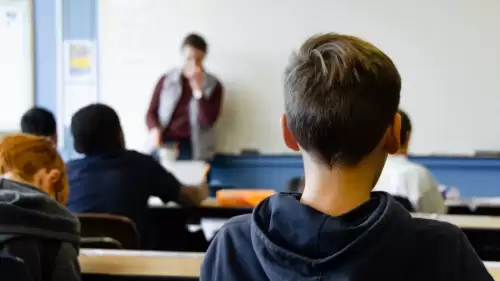 Eğitimde Yeni Dönem: Hem Ders Hem Güvenlik Sistemi Değişiyor