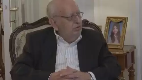 Türk siyasetinin önemli isimlerinden Hüsamettin Cindoruk yaşamını yitirdi