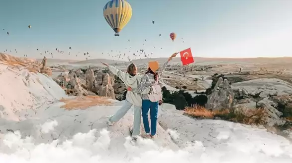 TÜRSAB Başkanı Bağlıkaya, Turizm Haftası dolayısıyla yaptığı açıklamada, "Her Yolculuk Yeni Bir Keşif" vurgusunu yaptı.