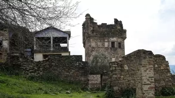 Ege’de Bir Orta Çağ Esintisi: Arpaz Kulesi Turizmin Yeni Gözdesi Olmaya Aday