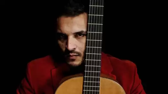 Edebiyat ve Müziğin Dansı: Sesli Mısralar Pera Müzesi’nde Başlıyor