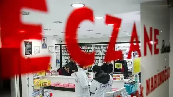 Arefe günü eczanelerin çalışma düzeni merak ediliyor