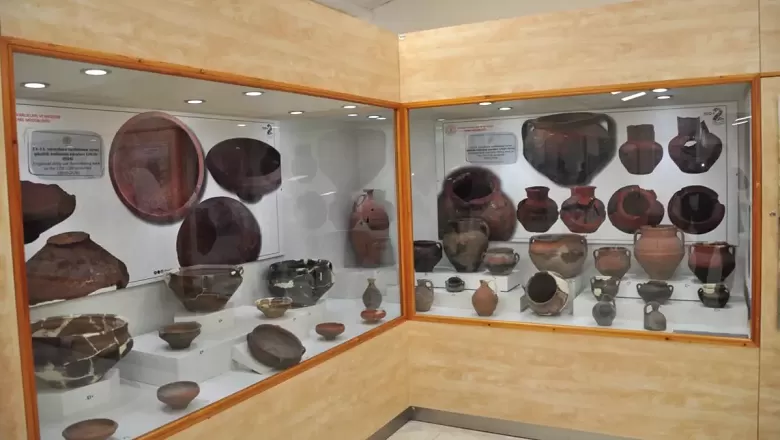 Kars'ta tarihi Ani Ören Yeri Konulu muhteşem bir sergi ziyarete açıldı.