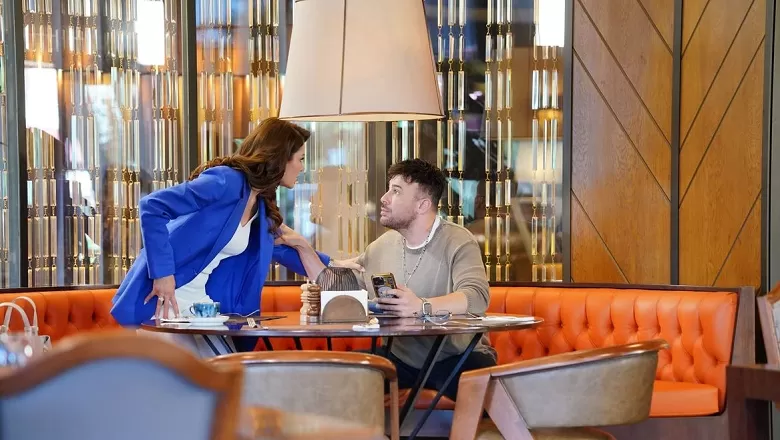"SHOW TV'nin 'Kızılcık Şerbeti' adlı dizisi 100. bölümüyle reytinglerde zirvede!"