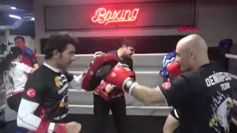 Doktorlar kendilerini korumak için savunma sporlarına başladı