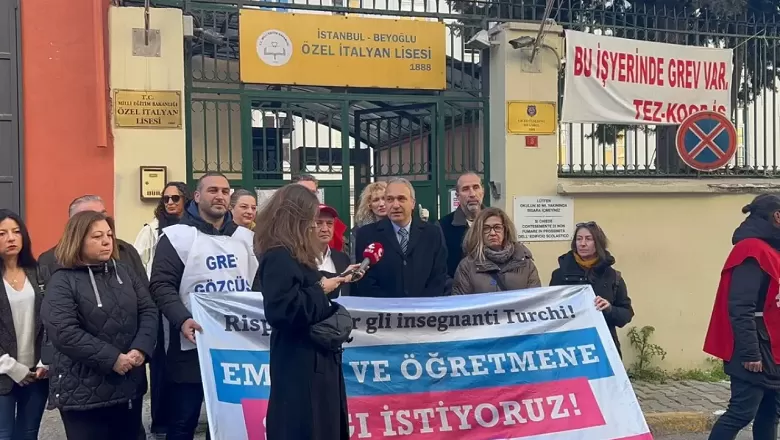 Hak Mücadelesinde İkinci Ay: İtalyan Lisesi Öğretmenleri Geri Adım Atmıyor!