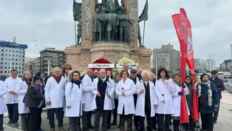 14 Mart’ta Taksim’de sağlık çalışanlarından tören