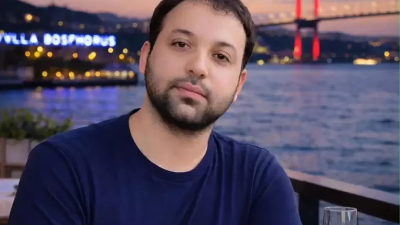 Müzik öğretmeni okul pansiyonundaki odasında yaşamını yitirmiş halde bulundu