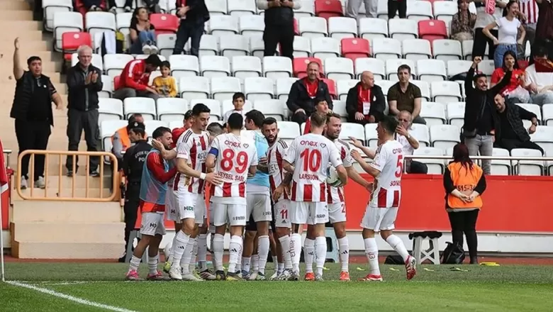 Antalyaspor 11 sene sonra Süper Lig'e veda etti!