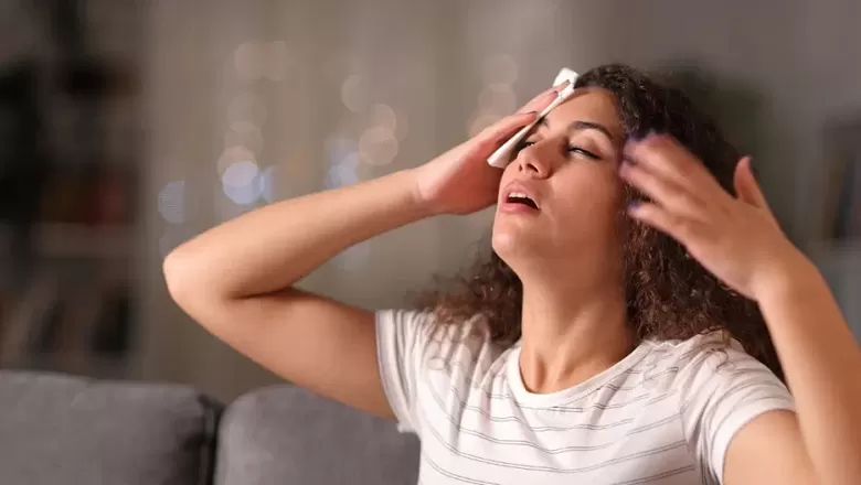 “Beslenme ve Vücut Kokusunun Biyokimyası: Tükettiğimiz Gıdalar Ter Bezlerini Nasıl Etkiliyor?”