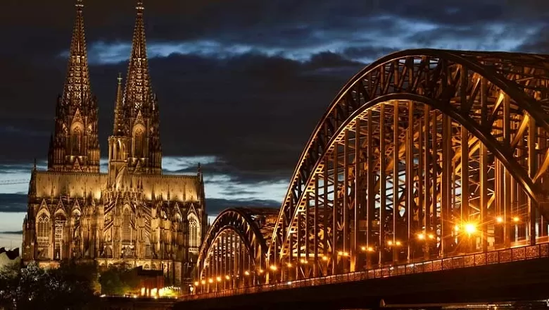 Avrupa Müzeciliğinde Yeni Dönem: Köln Katedrali Ziyaretçiler İçin Ücretli Oluyor