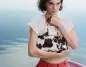 Lacoste'un 5. Cadde'deki Mağazasına Yansıyan Prada'nın Yeni Koleksiyonu Moda Dünyasını Salladı!