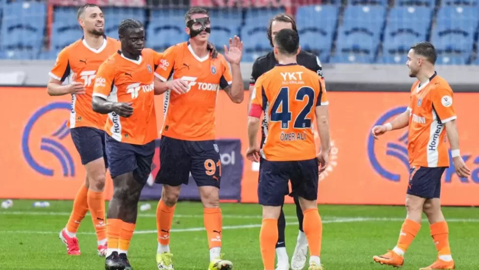 “Başakşehir’den Gövde Gösterisi: Üç Gol, Üç Puan!”(kardeş haber)