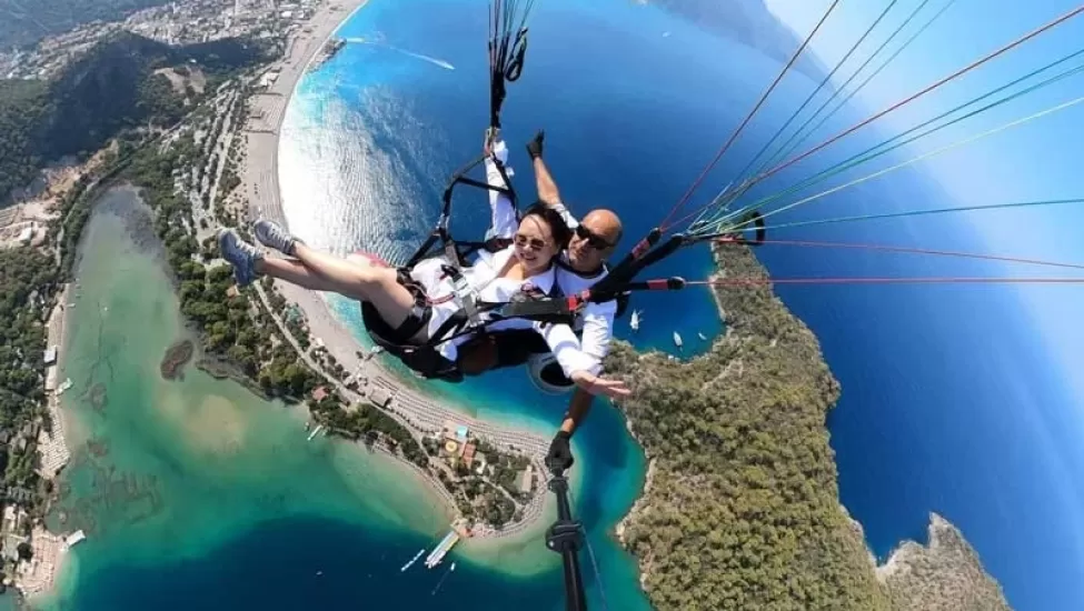 Spor Turizminde Büyük İvme: Bayram Tatilinde Binlerce Kişi Yamaç Paraşütünü Seçti