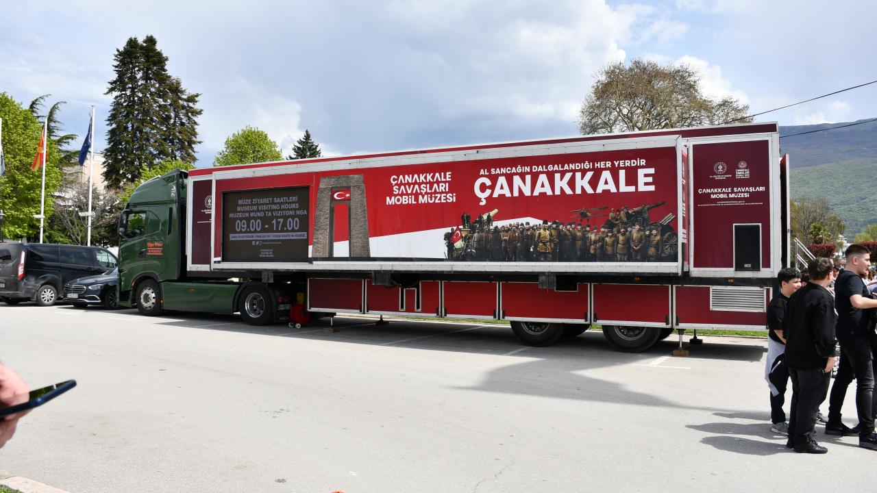 Ohri'de Çanakkale Savaşları Mobil Müzesi'nin kapılarını ziyaretçilere açıldı - Tarihi ve duygusal bir yolculuğa hazır mısınız?
