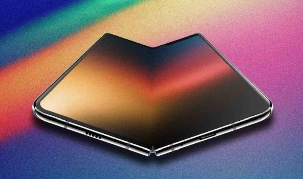 Katlanabilir ekranlı yeni iPhone modeli beklentileri karşılıyor mu?