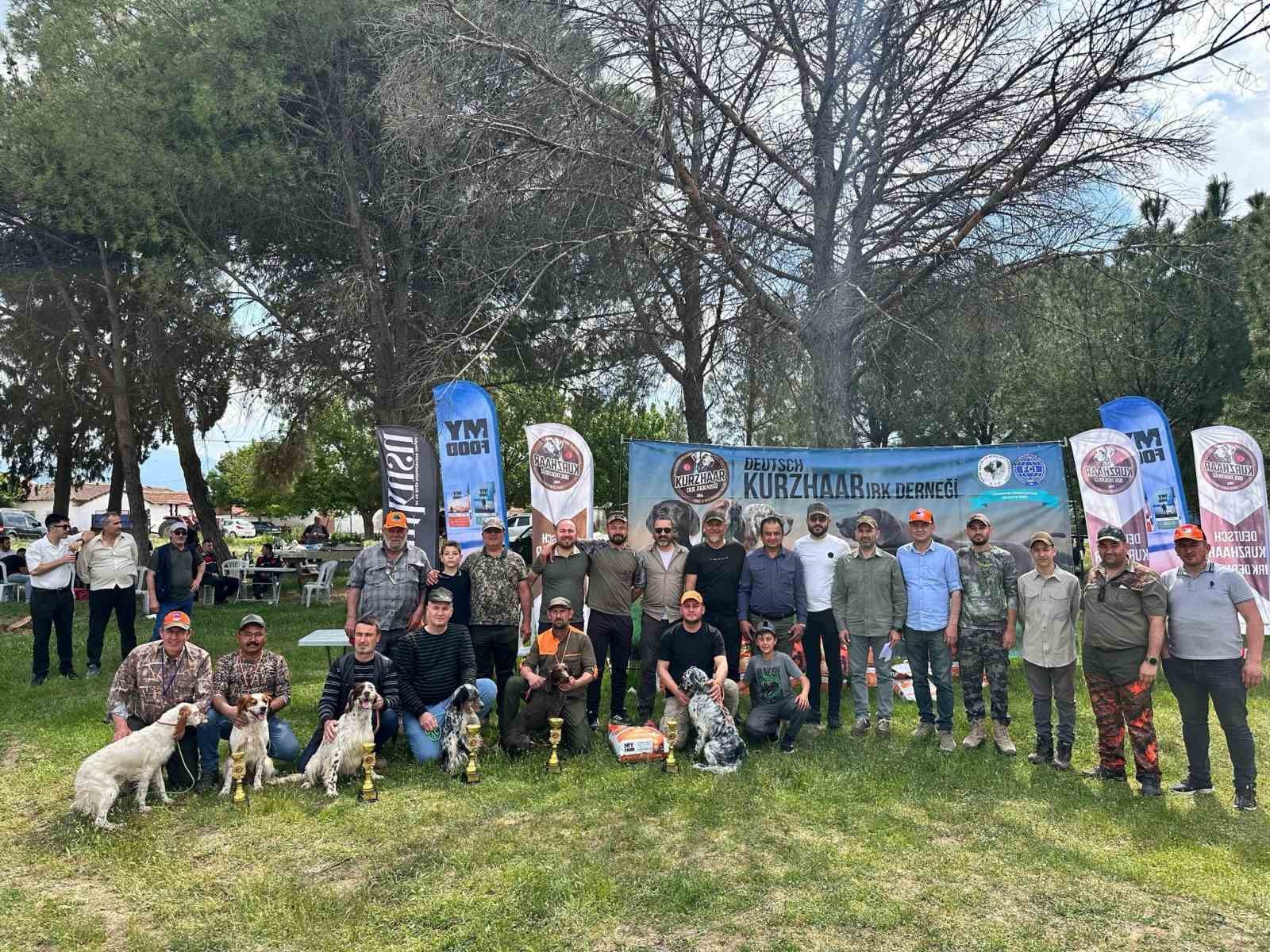 Salihli'de Av Köpekleri Heyecan Verici Yarışmada Buluştu