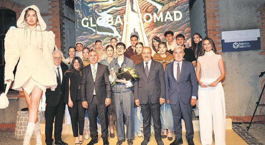İzmirli Tasarımcılar, EİB Moda Tasarım Yarışması'nda Uluslararası Başarı Elde Etti!