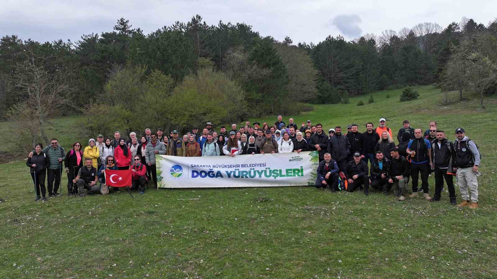 Sakarya Büyükşehir Belediyesi tarafından düzenlenen Doğa Yürüyüşleri etkinliği başladı.