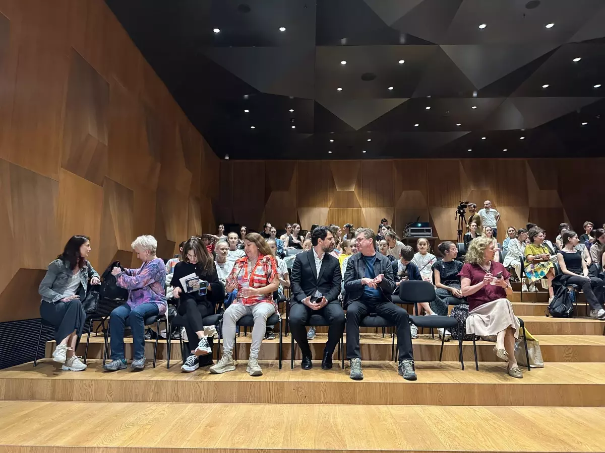 Boris Eifman, İstanbul'da Unutulmaz Bir Bale Gösterisiyle Hayranlarına Büyüledi.