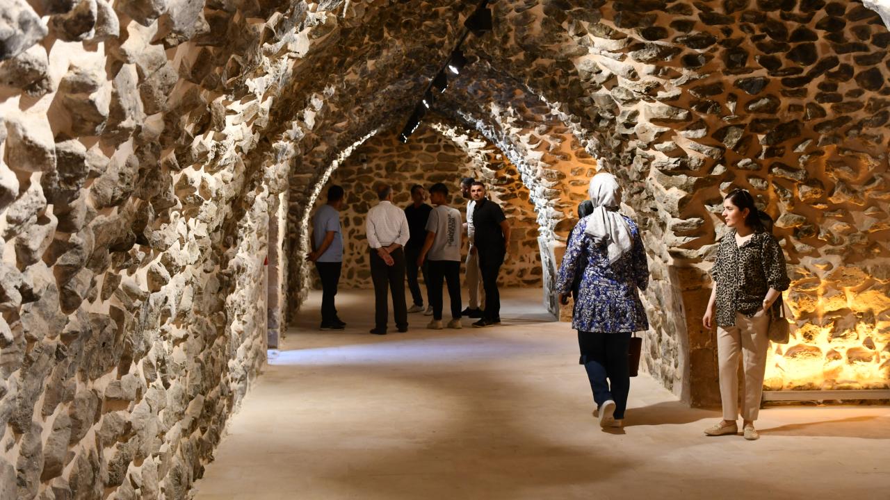 Mor Kiryakus Manastırı, 1600 yıllık tarihiyle göz kamaştırıyor: Restorasyon tamamlandı, ziyaretçilerini bekliyor!