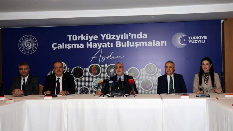 Çalışma Bakanı Işıkhan, Aydın’da İş İnsanlarıyla Bir Araya Geldi