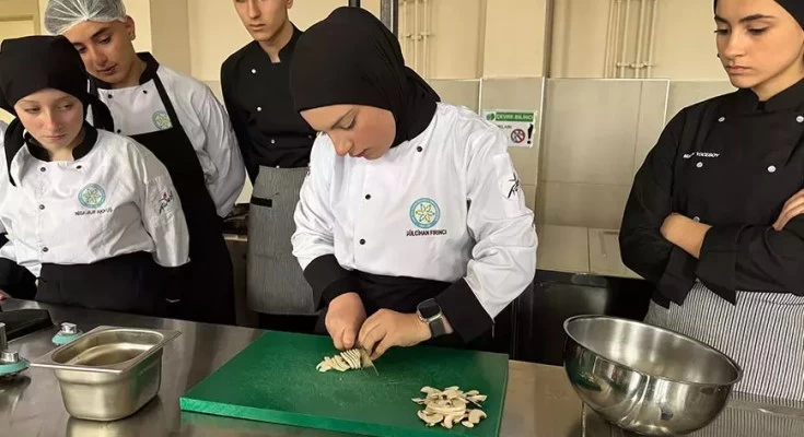 Samsun’daki bu lise genç şef adaylarını yetiştiriyor!
