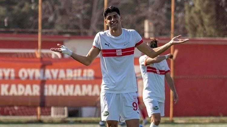 Ayvalıkgücü Belediyespor, Galatasaray transfer iddialarını yalanladı!