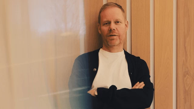 Max Richter İstanbul’a Geliyor: Caz, Sinema ve Protesto Bu Yaz Harbiye’de Buluşuyor