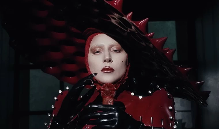 Müzikseverlerden Büyük İlgi: Lady Gaga’nın Ücretsiz Konserini Milyonlar İzledi