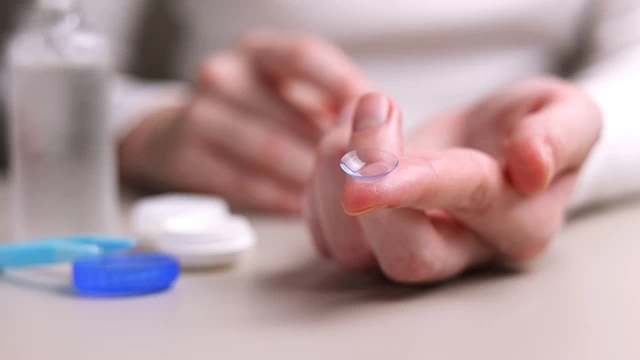 Görme Yeteneğini Üst Seviyeye Taşıyan Yenilikçi Kontakt Lensler Geliştirildi