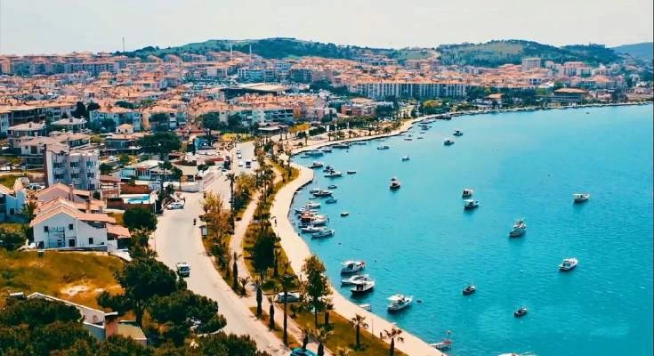 Ege’nin gözde yeri! Ne Urla ne de Bodrum… Herkesin akın ettiği o yer