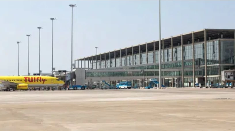 Dalaman Havalimanı’nda çatlak paniği