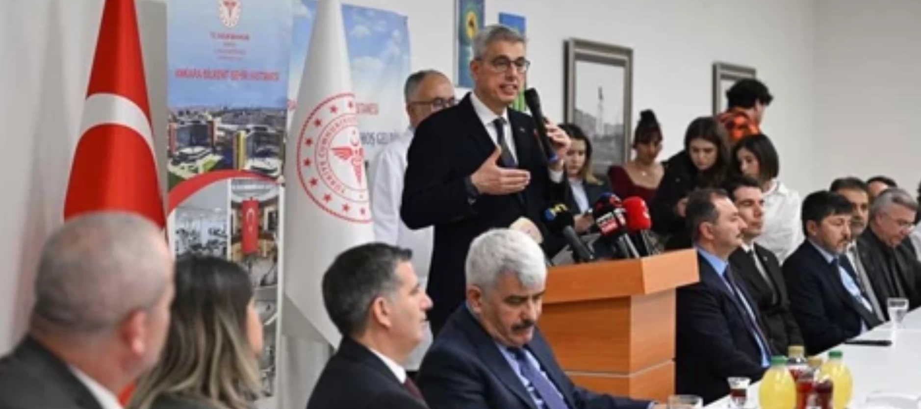 Memişoğlu: Dünya Türkiye’nin Sağlık Sistemini Örnek Alıyor