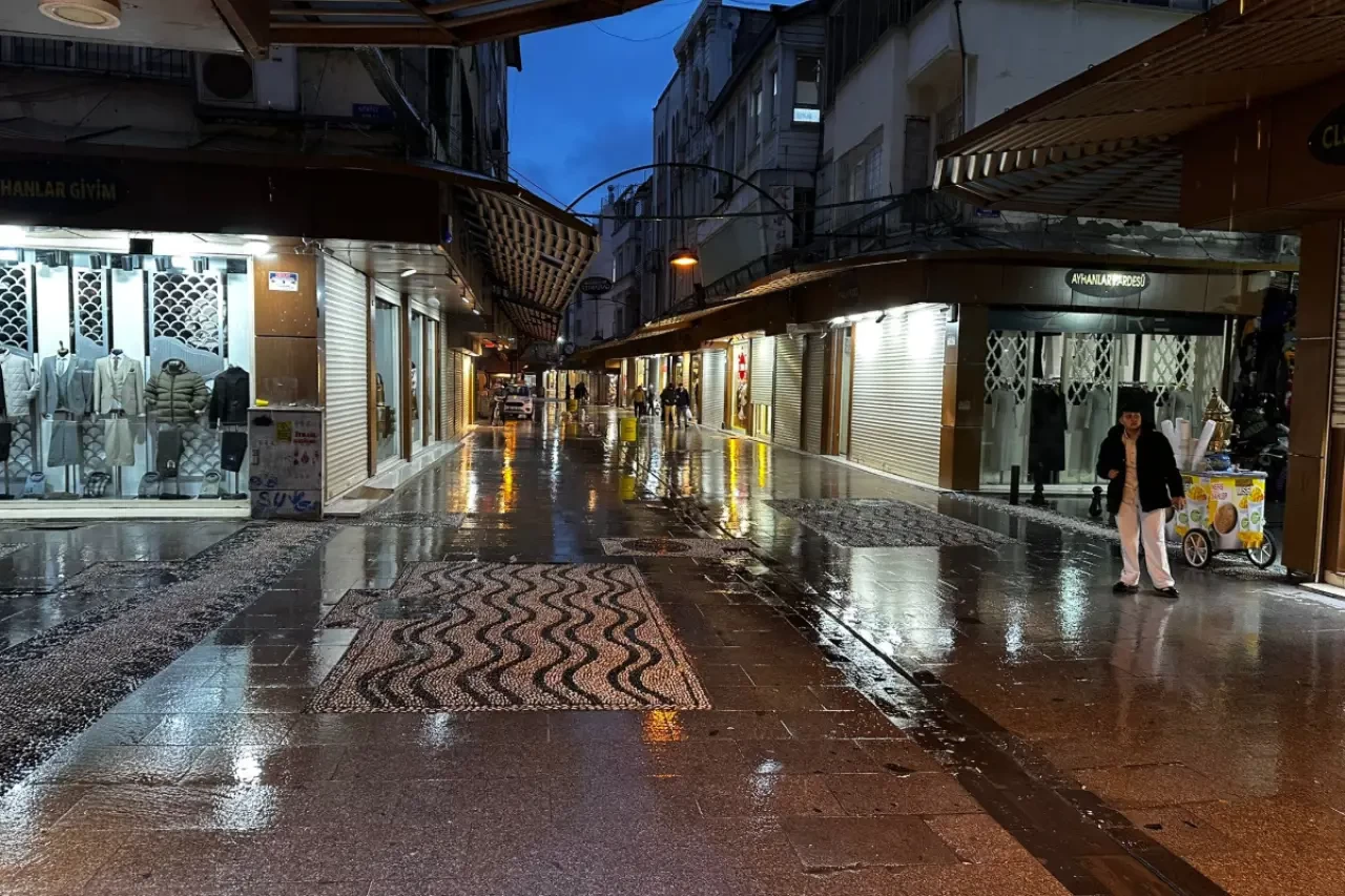 Gaziantep’te bayram öncesi esnafa kepenk kapattırma iddiası