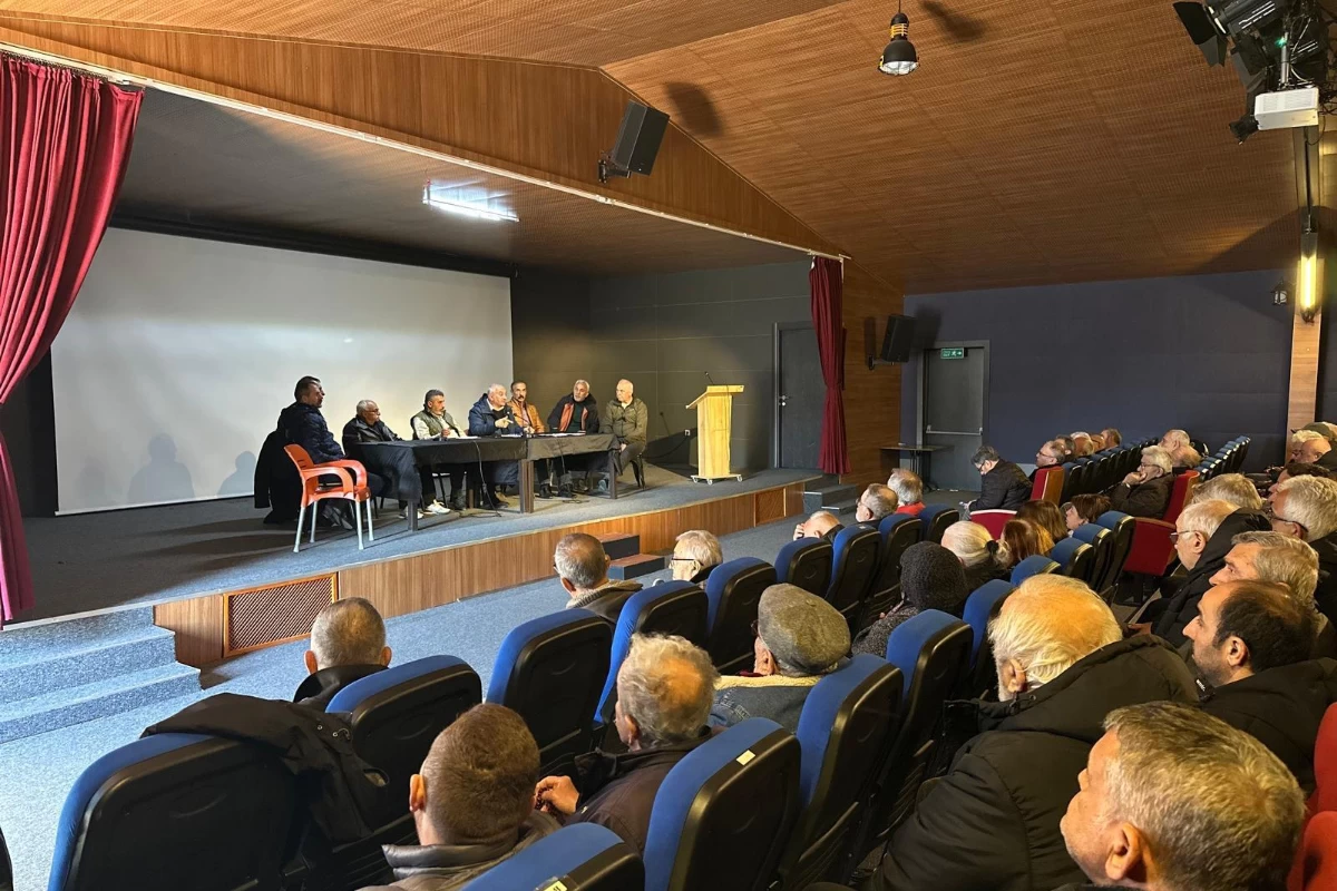 Rize’den Yükselen Ses: "Söz, Yetki, Karar Üreticinindir!" Fındıklı’da Çay Üreticileri Meclisi Kuruldu