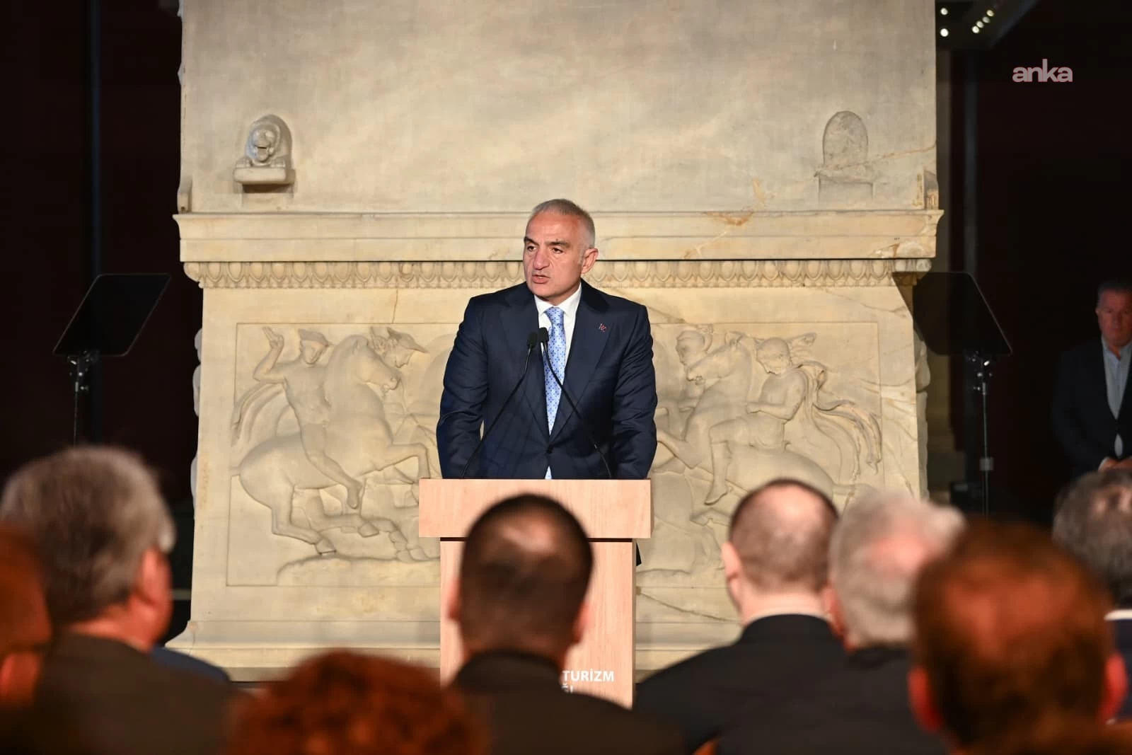 Turizmde Tarihi Rekor: Müze ve Ören Yerleri 33 Milyon Ziyaretçiyi Ağırladı