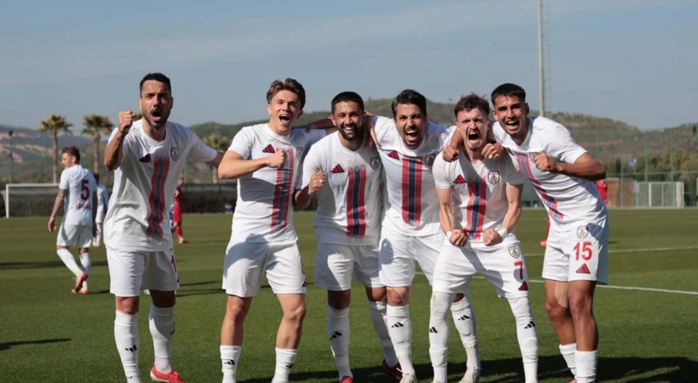 Altınordu kendi sahasında gol yağdırdı!