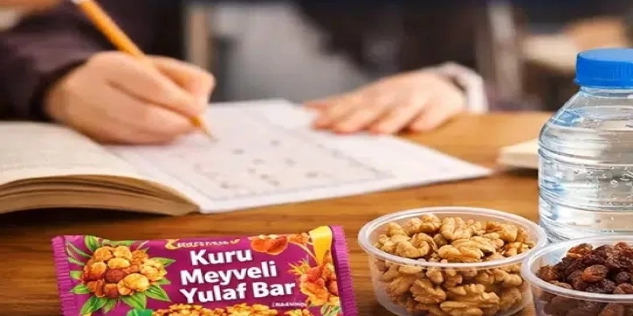 Velilerin Talebi Karşılık Buldu! 2026 LGS Kılavuzunda Dikkat Çeken Detay: Sınav Arasındaki 45 Dakikalık Mola İçin "Beslenme" Düzenlemesi Geldi