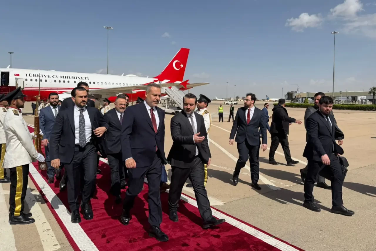 Suriye’de üçlü diplomasi trafiği