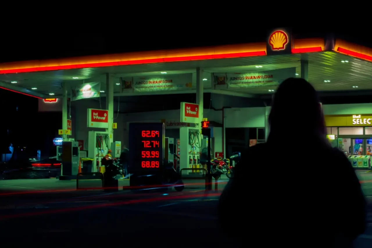 Akaryakıt piyasasında yeni fiyat dalgası