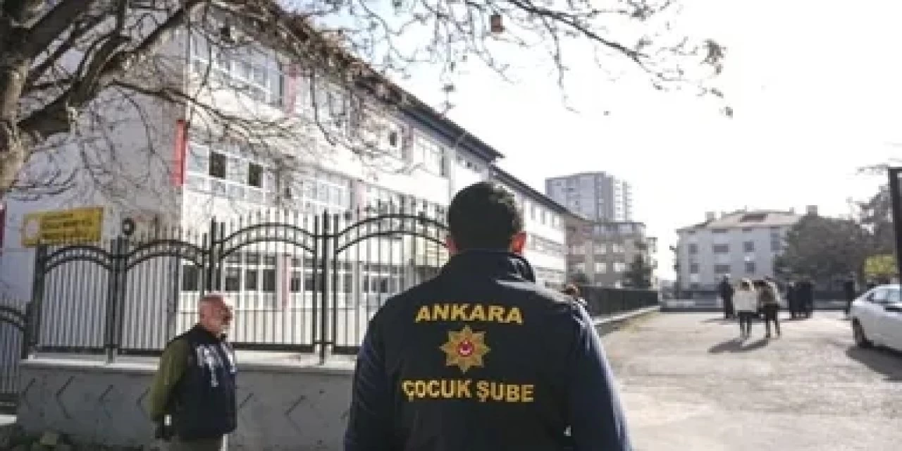 Eğitim kurumlarında yeni nesil güvenlik önlemleri devreye giriyor! Okul girişlerine kurulacak entegre kamera ve turnike sistemleri sayesinde, artık her giriş-çıkış anlık olarak kayıt altına alınacak.
